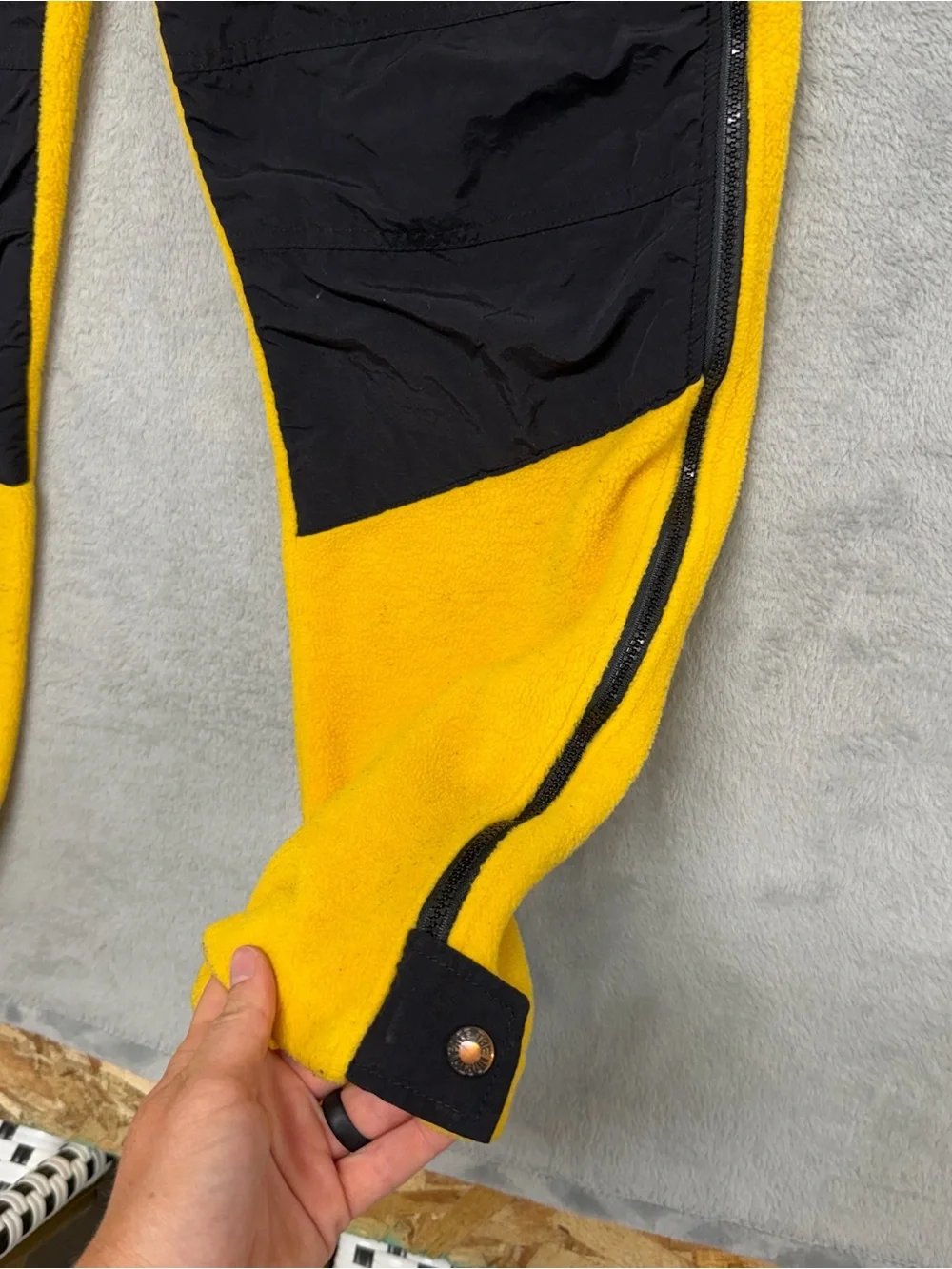 Vintage North Face Denali Fleece Pants Men’s Large Yellow Full Zip Side Jogger
